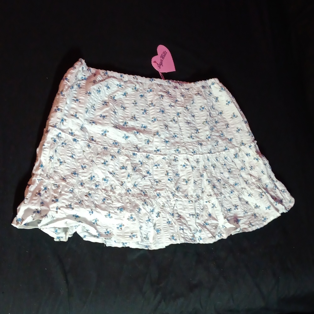 Dolls Kill × Sugar Thrillz Textured White With Blue Floral Ruffle Skirt (XL)